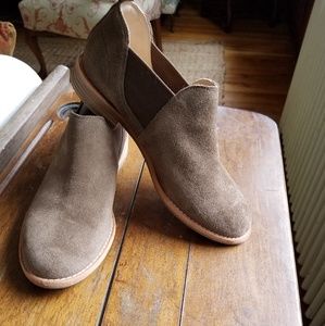 Clarks booties